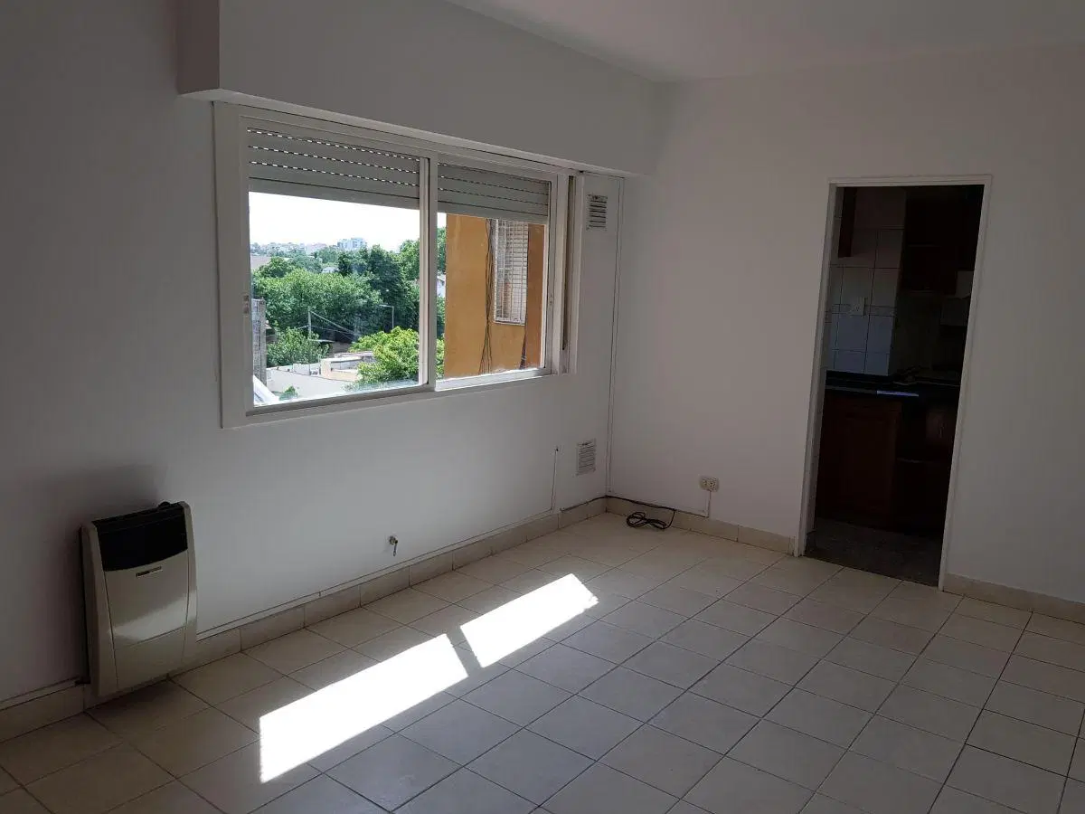 IMPECABLE DEPTO DE 2 AMB BAJAS EXPENSAS 4
