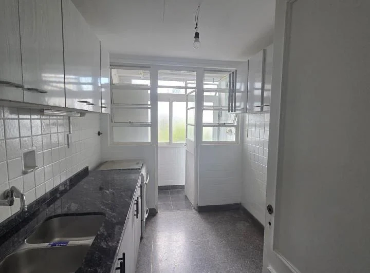 ALQUILER TRES AMBIENTES CON DEPENDENCIA Y BALCON 4
