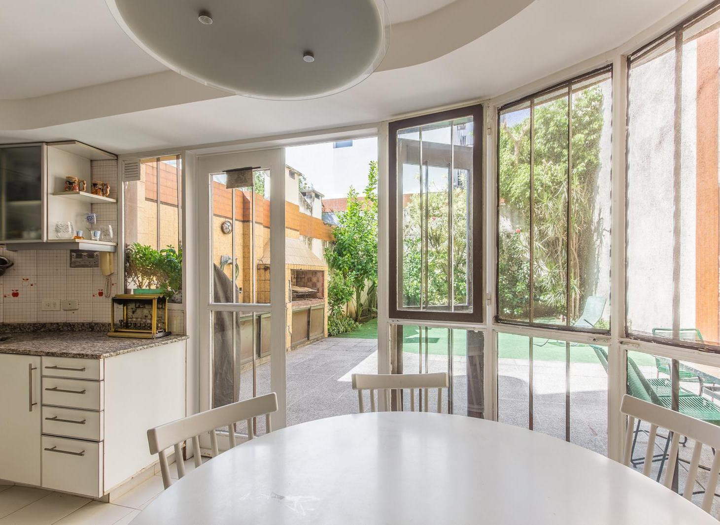 Casa en Balvanera 5 AMBIENTES CON PATIO UN OASIS EN LA CIUDAD