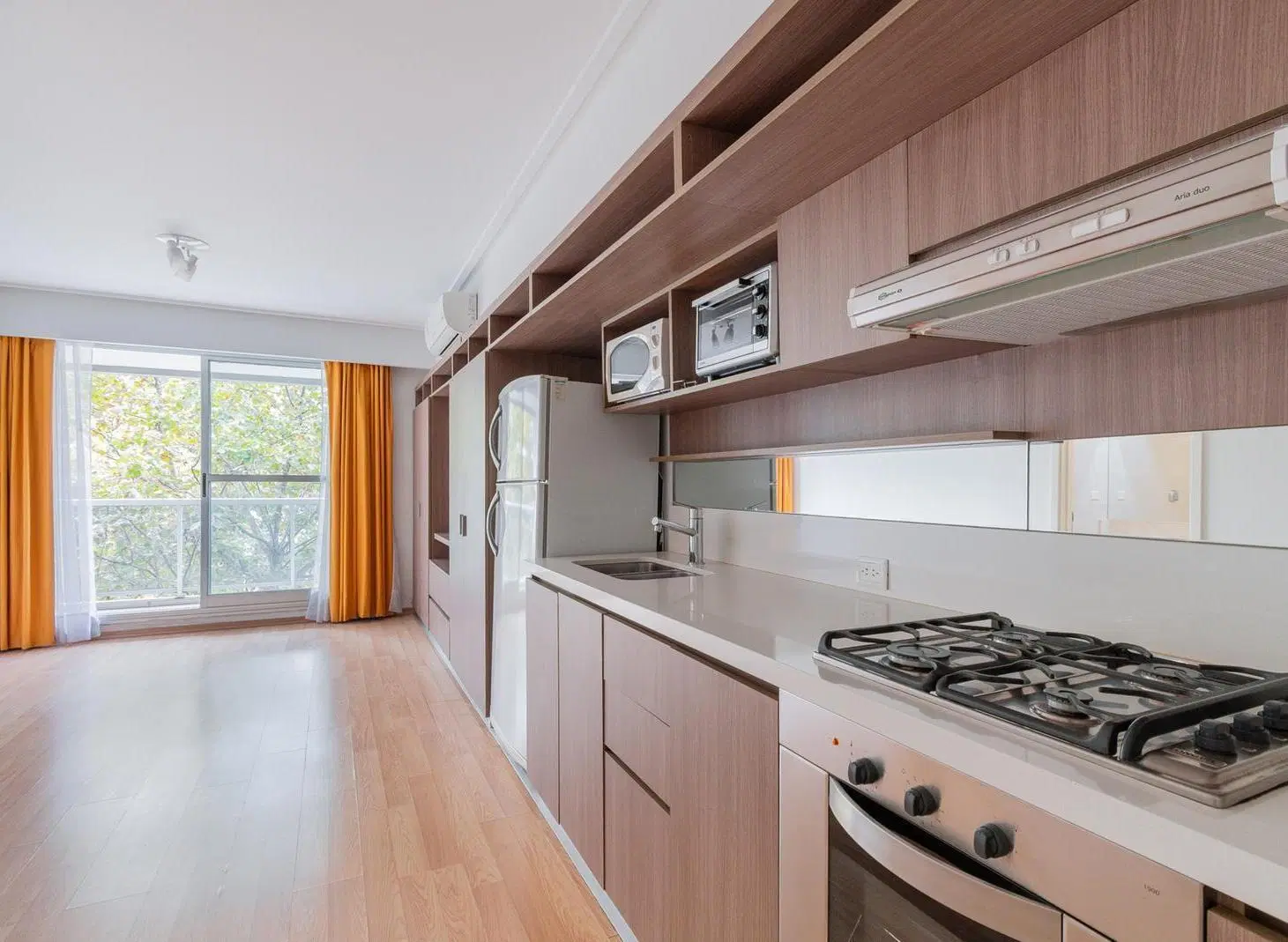 VENTA MONOAMBIENTE CON BALCÓN EN ALMAGRO 3
