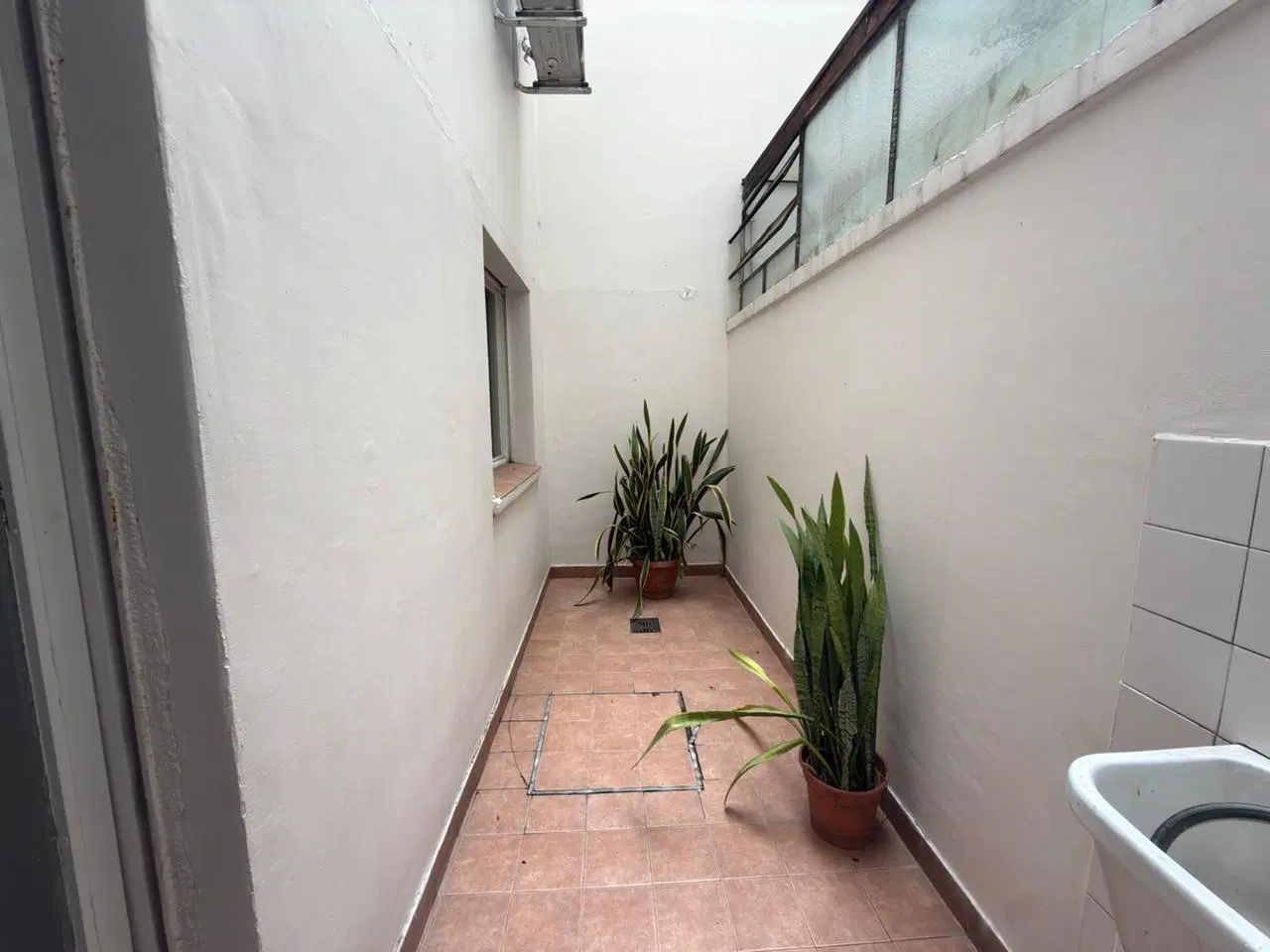 SALGUERO PROPIEDADES ALQUILA DOS AMBIENTES CON PATIO EN ALMAGRO 4