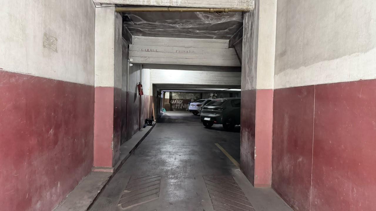 Foto de VENTA GUARDACOCHE - FIJA Y CUBIERTA | BARRIO NORTE | EXCELENTE UBICACIÓN, imagen 3