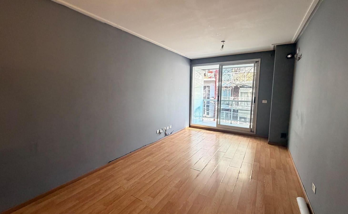 Foto de Departamento de 1 asmbiente MARAL 56, ALMAGRO, imagen 1