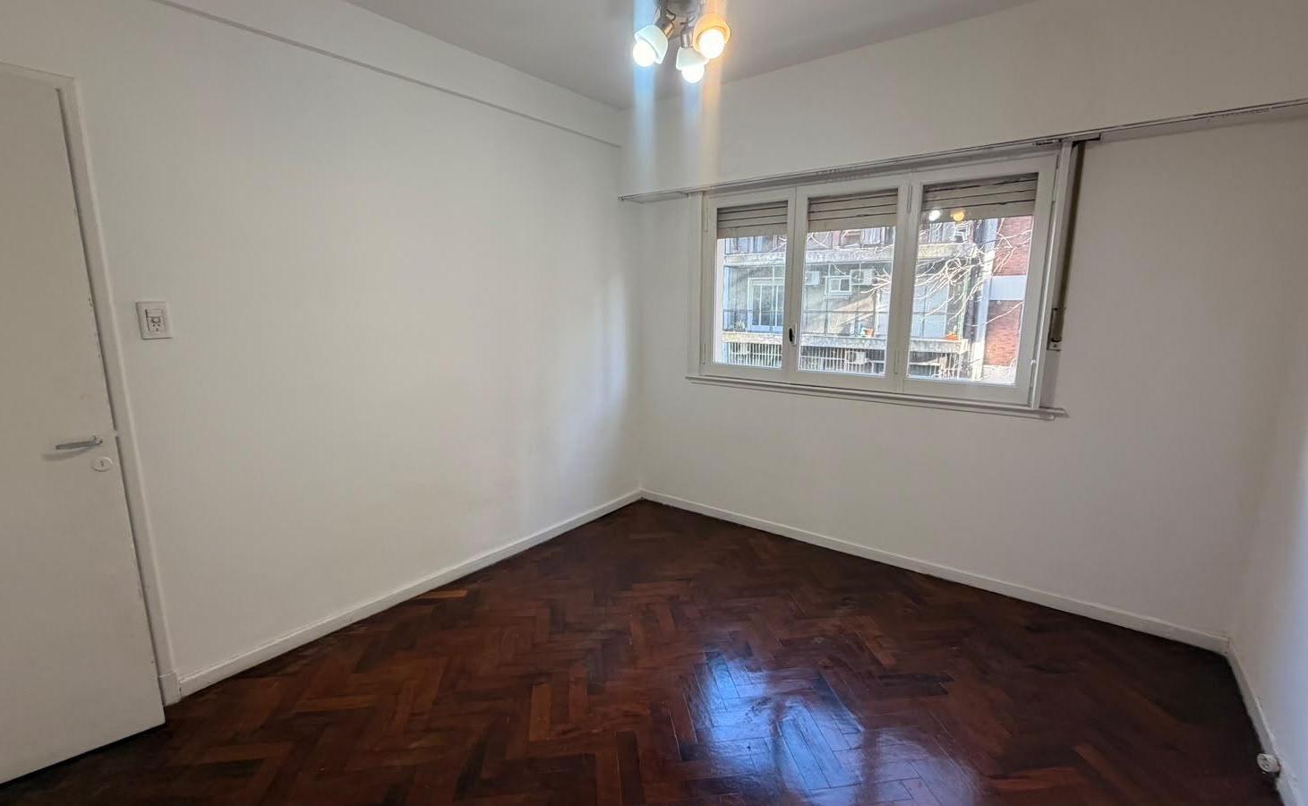 Foto de ALQUILER 3 AMBIENTES CON DEPENDENCIA | VILLA CRESPO | BALCÓN AL FRENTE, imagen 4
