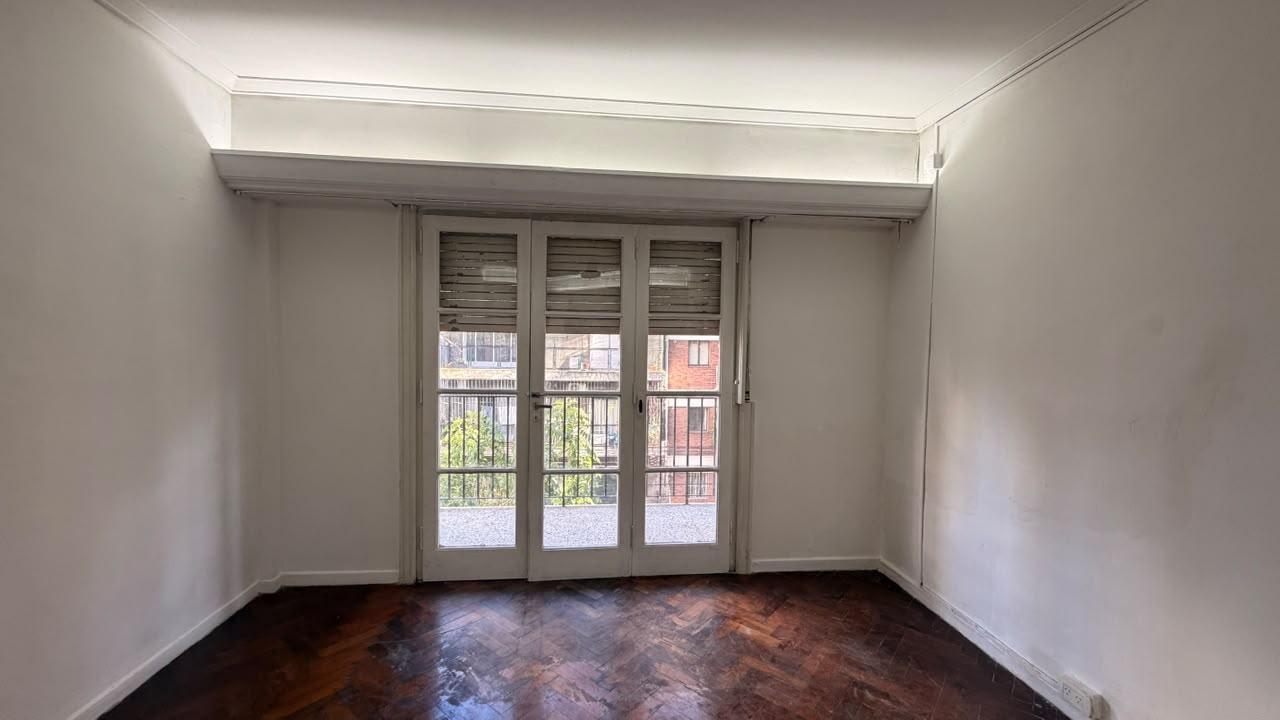 Foto de ALQUILER 3 AMBIENTES CON DEPENDENCIA | VILLA CRESPO | BALCÓN AL FRENTE, imagen 3