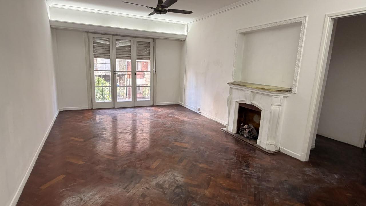 Foto de ALQUILER 3 AMBIENTES CON DEPENDENCIA | VILLA CRESPO | BALCÓN AL FRENTE, imagen 1