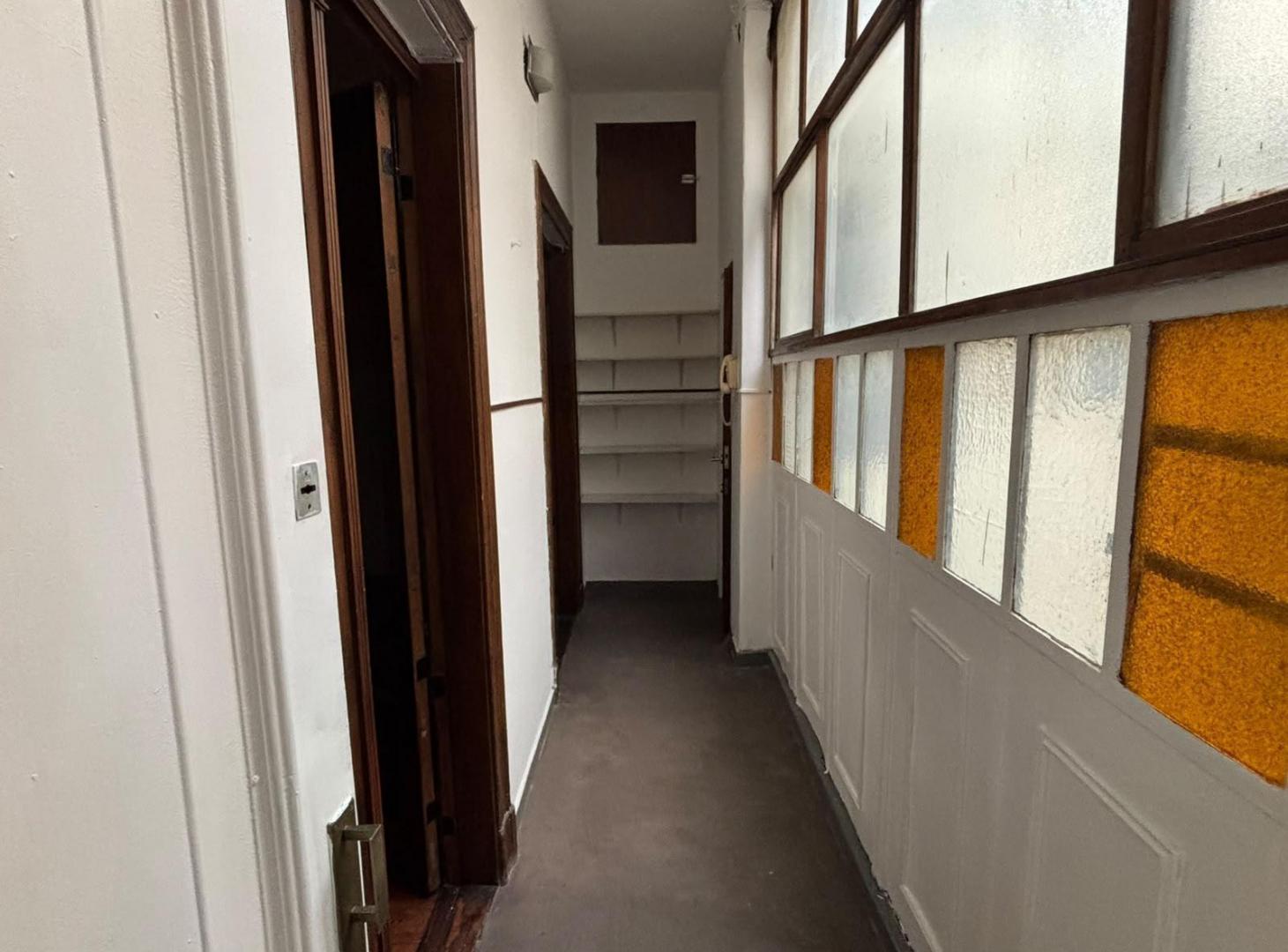 Foto de SALGUERO PROPIEDADES ALQUILA DEPARTAMENTO DOS AMBIENTES EN ALMAGRO, imagen 2