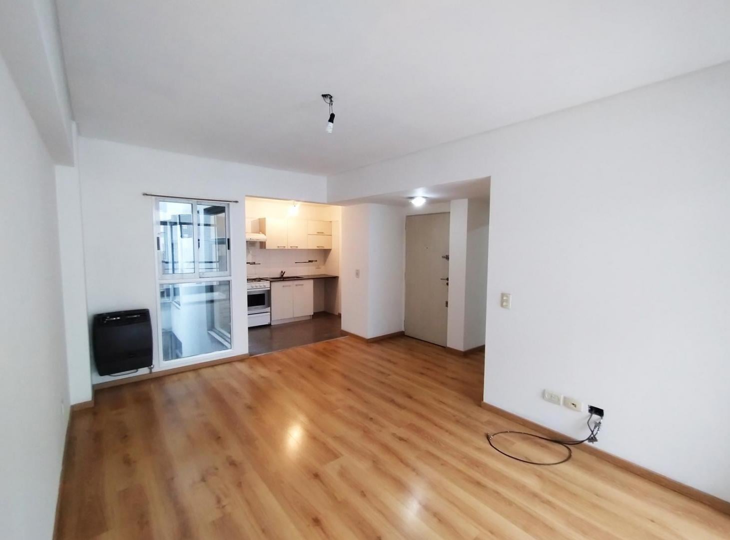 Foto de VENDTA DEPARTAMENTO 2 AMBIENTES CON BALCON Y COCHERA EN PALERMO, imagen 4
