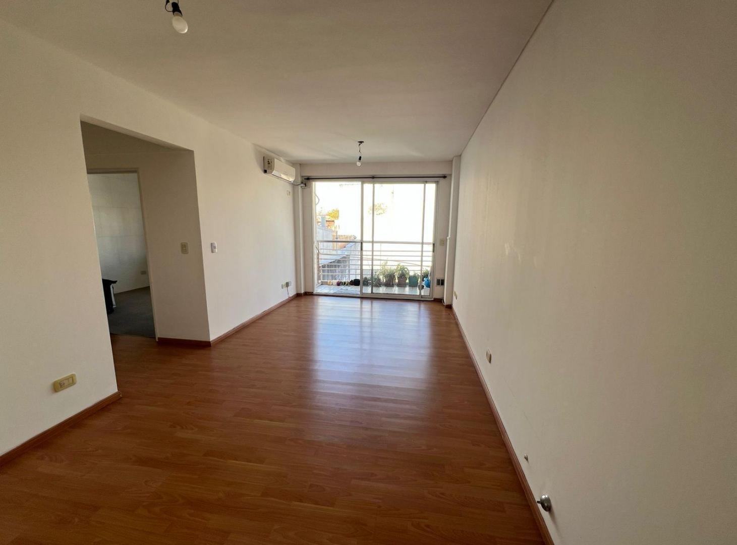 Foto de ALQUILER DOS AMBIENTES CON BALCON EN ALMAGRO, imagen 1