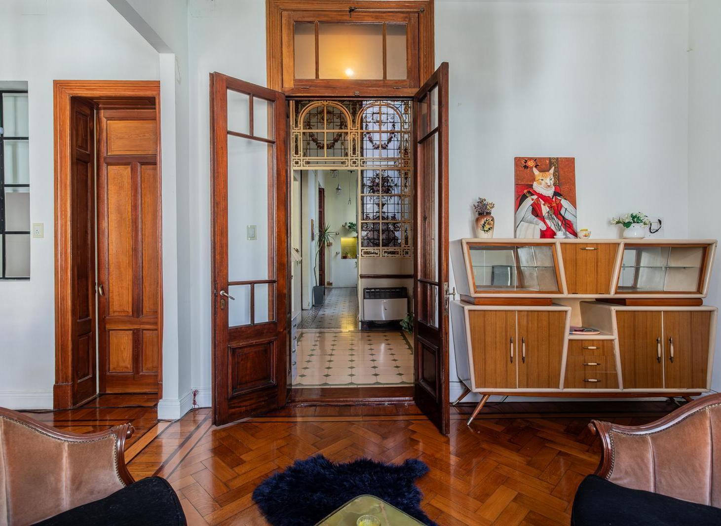 Foto de Venta 3 ambientes mas escritorio refaccionado en constitución, imagen 3