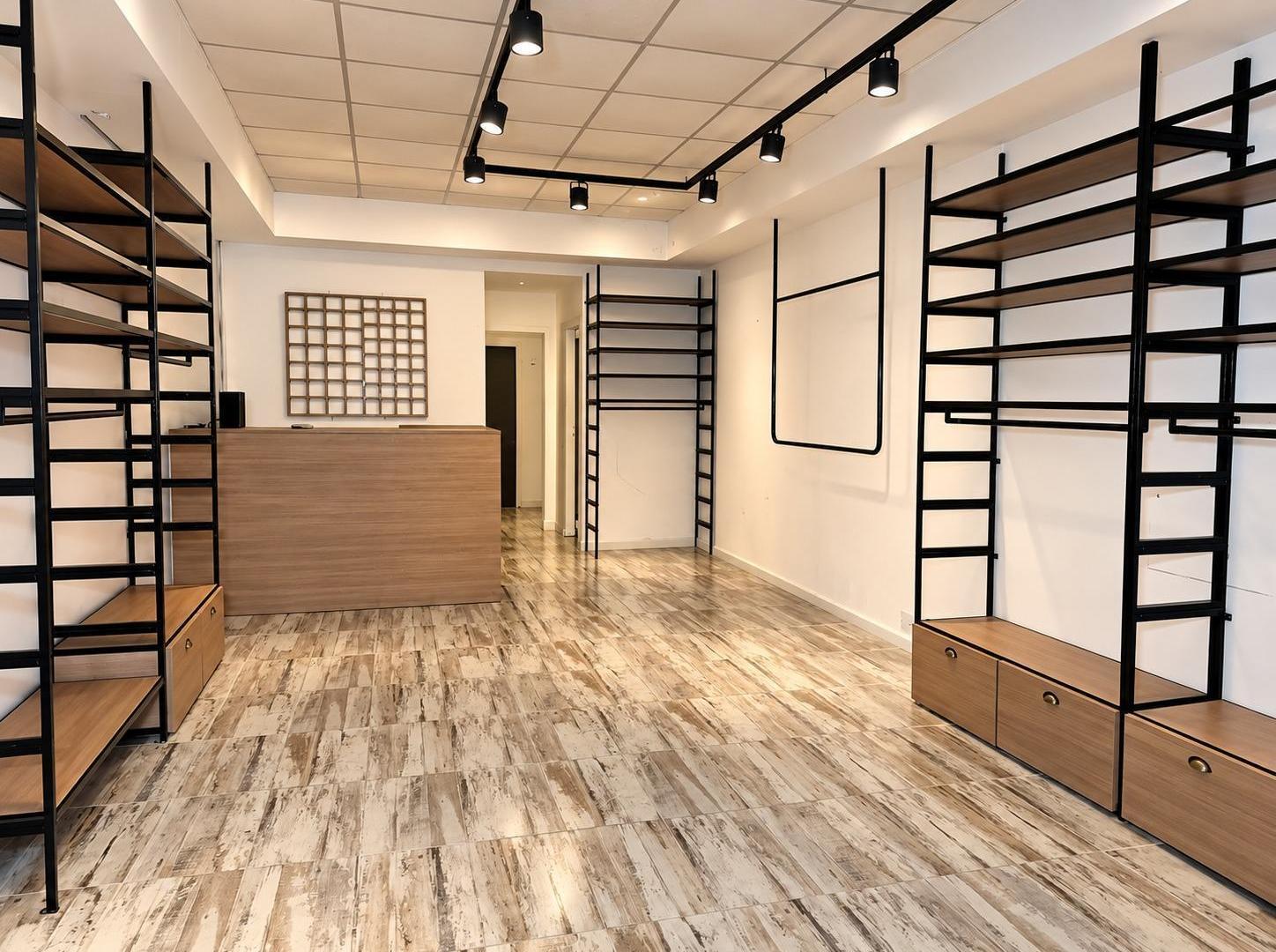 Foto de VENTA LOCAL A LA CALLE + DEPARTAMENTO EN PB, imagen 3