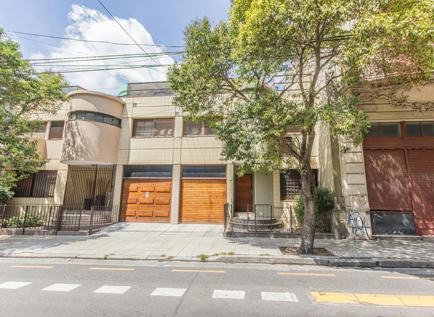Foto de Casa en Balvanera 5 AMBIENTES CON PATIO UN OASIS EN LA CIUDAD, imagen 1