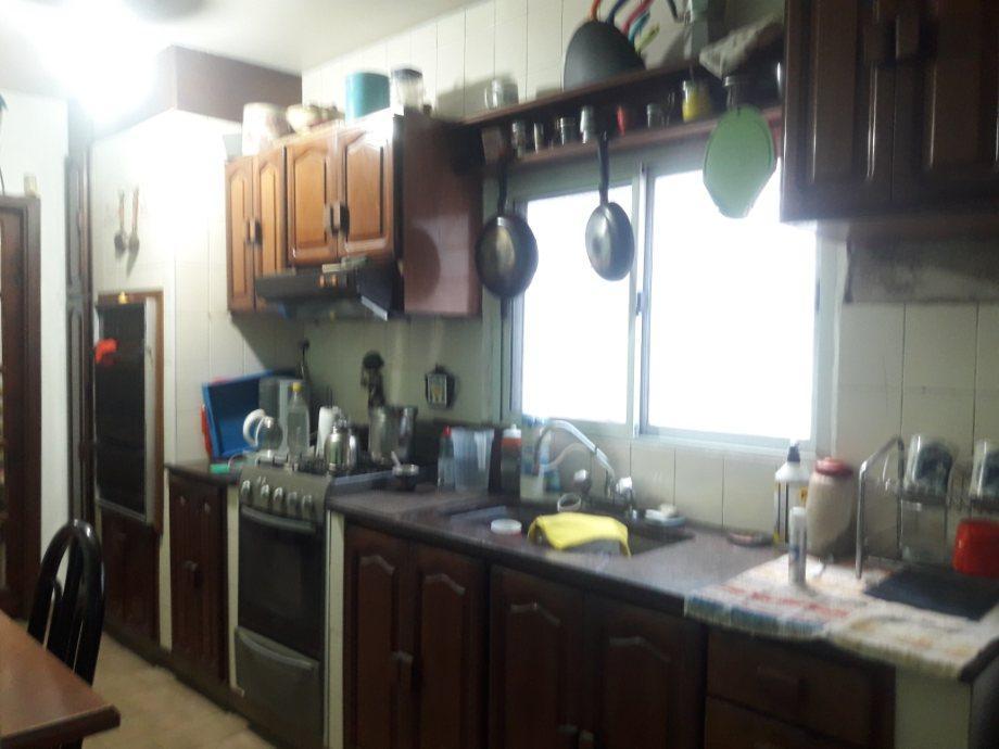 Venta Casa 5 Amb. con Cochdera, Jardin y Patio - Excelente Zona 5