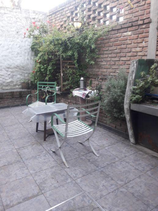Venta Casa 5 Amb. con Cochdera, Jardin y Patio - Excelente Zona 4