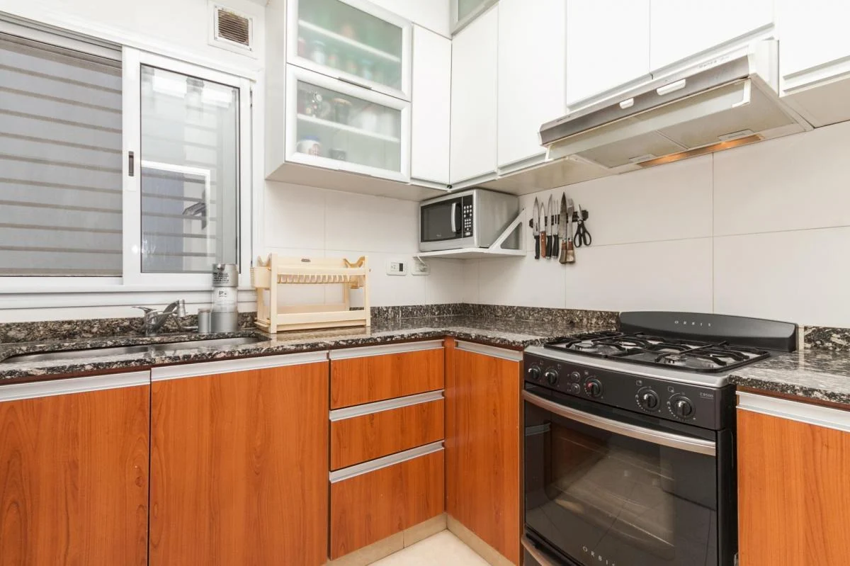 Venta Departamento 3 amb. en Duplex con cochera, terraza y quincho propio en Lanusita