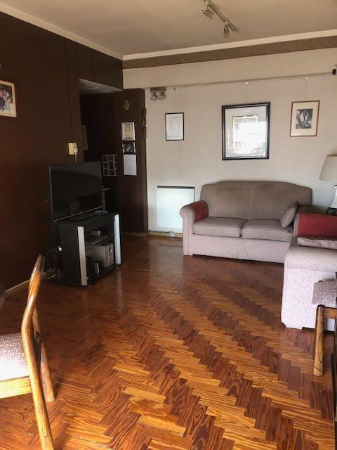 Venta Directa Departamento 4 amb. a la calle - A reciclar - Oportunidad !!!