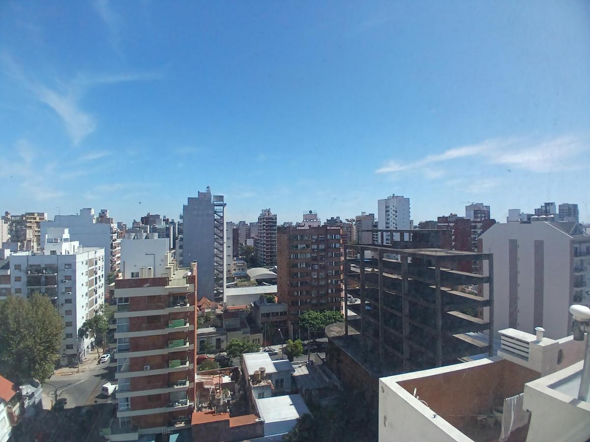 Venta Directa 4 Amb. Balcón a La Calle, Linda Distribución y Prox a La Estacion 3