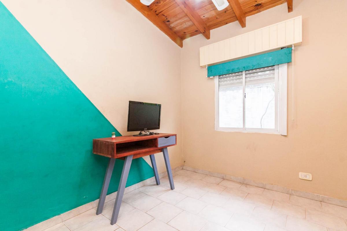 Foto de VENTA de Casa Ideal p/2 Familias. Casa s/ lote de 8,66 x 43, a mts de, imagen 5