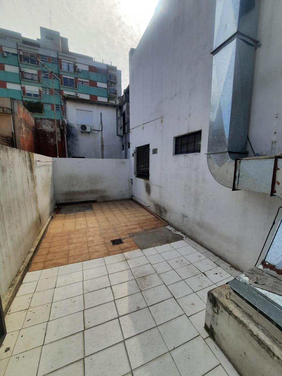 Alquiler Apto Profes. al frente, sin expensas, indep y fte a la C. Modelo