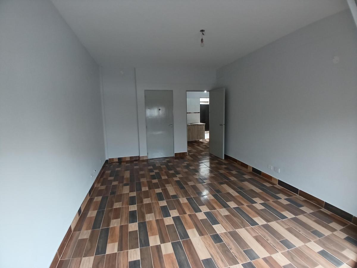 Foto de Venta Depto 2 amb. al fente, todo reciclado a mts de Av. Galicia (Avell), imagen 3