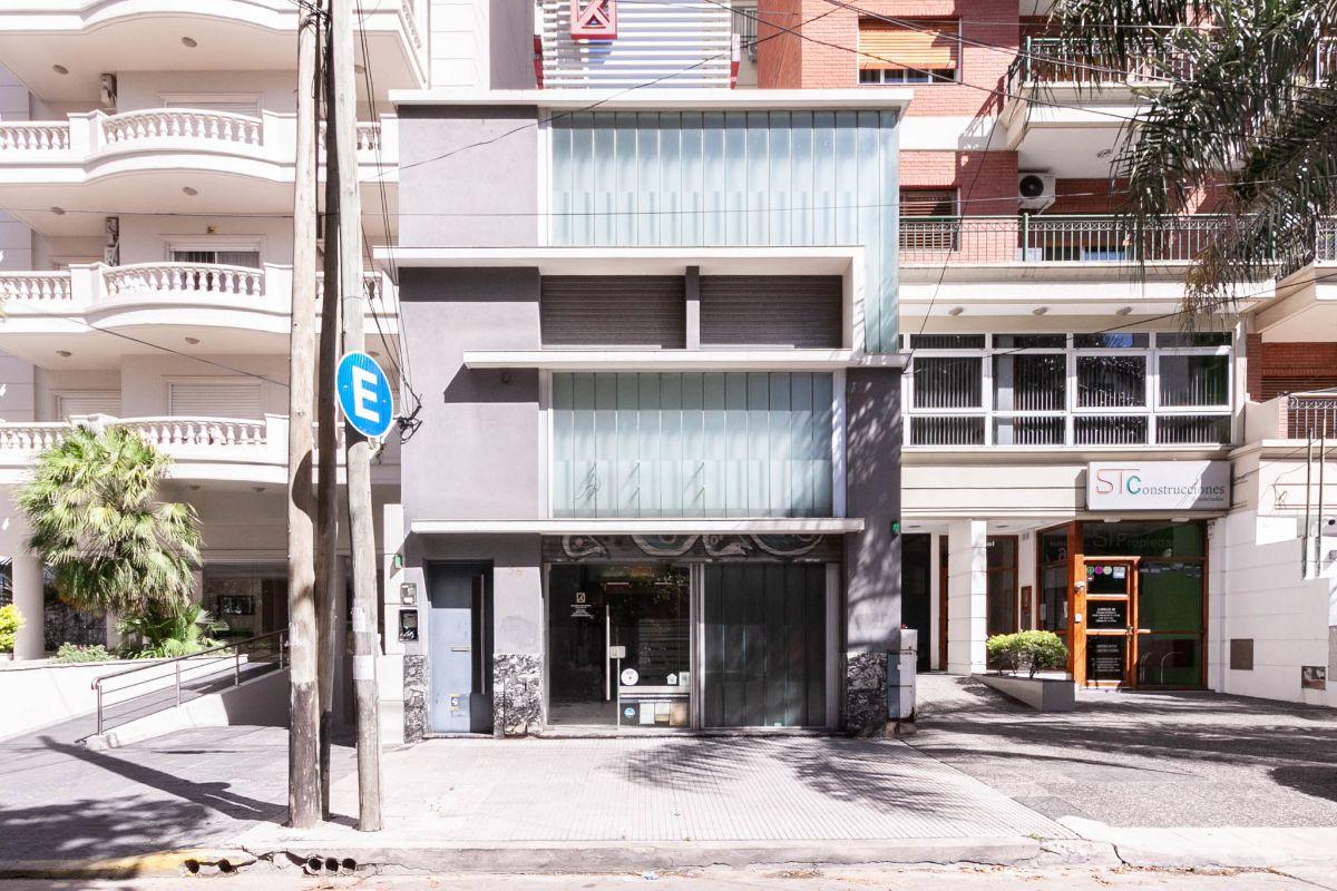 El Mejor Inmueble Profesional / Corporativo de Lanusita con todo el equipamiento que necesitas