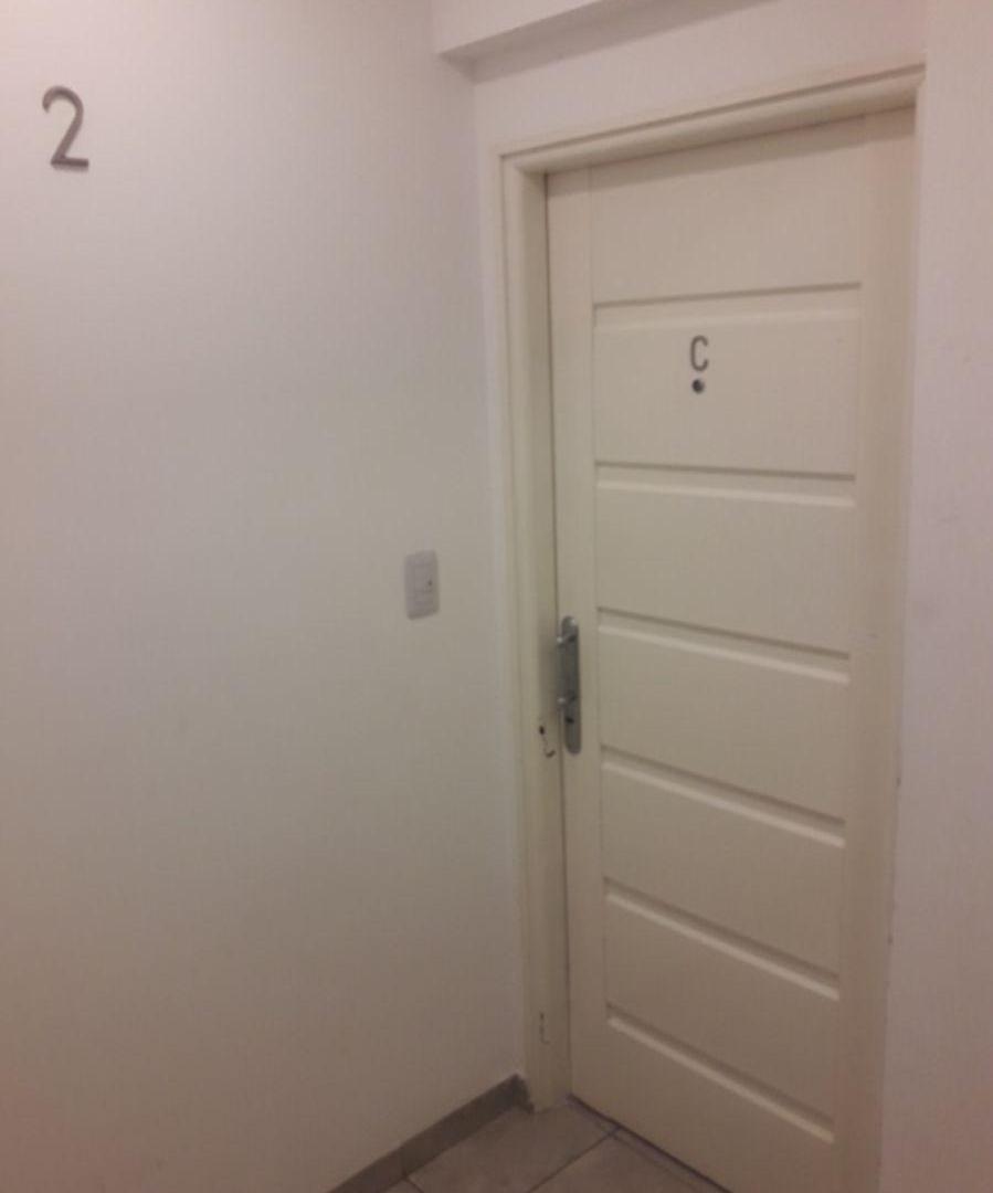Foto de ALQUILER - Moderno y amplio Depto de 2 amb. c/balcón cont/fte. y, imagen 2