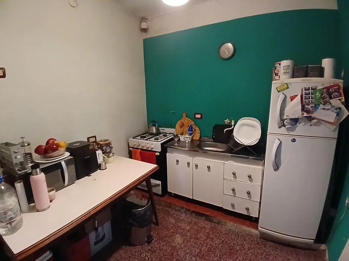 Casa 3 Amb. c/ Patio y Terraza a mts de Av. 25 de Mayo al 700 2