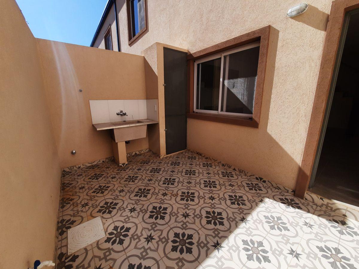 Foto de Hermosos Duplex de 2 amb. con patio propio. Sin Expensas!!!, imagen 2