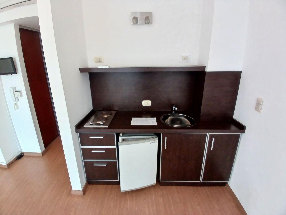 Foto de VENTA Monoambiente divisible en el corazón de Lanusita y . . . Apto, imagen 4