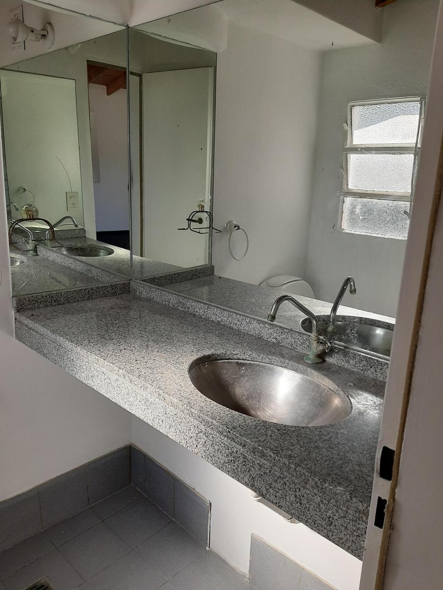 Foto de SAN ISIDRO BAJO EXCELENTE UBICACION P.H. 112M2. EN 2 PLANTAS, imagen 2