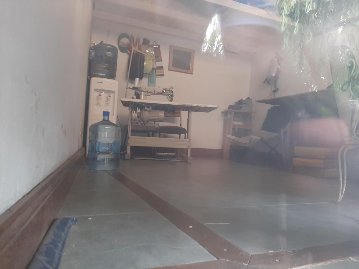 SAN ISIDRO BAJO - LOCAL 1ER. PISO EN GALERIA COMERCIAL