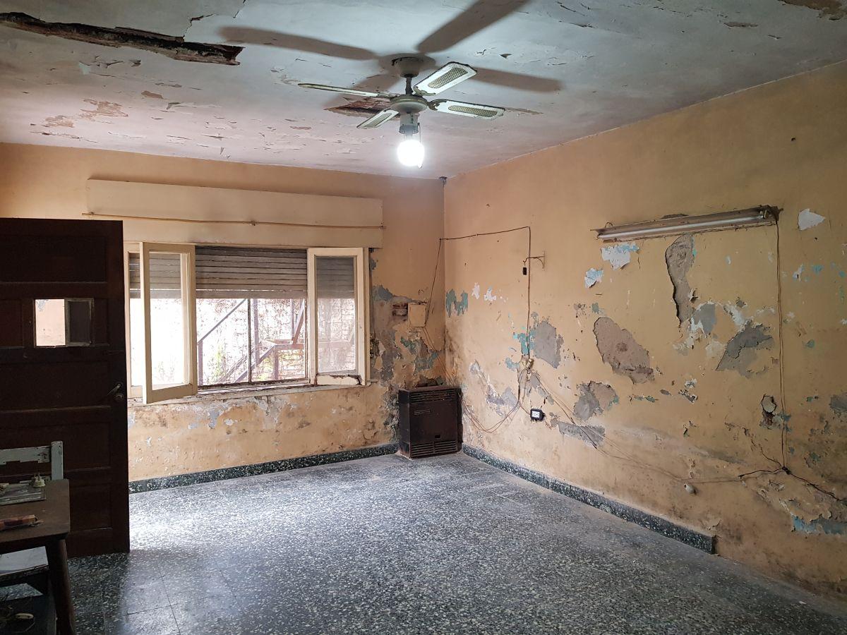 Foto de SAN ISIDRO BAJO - PH VENTA - 2 AMB CON PATIO - A REFACCIONAR, imagen 5