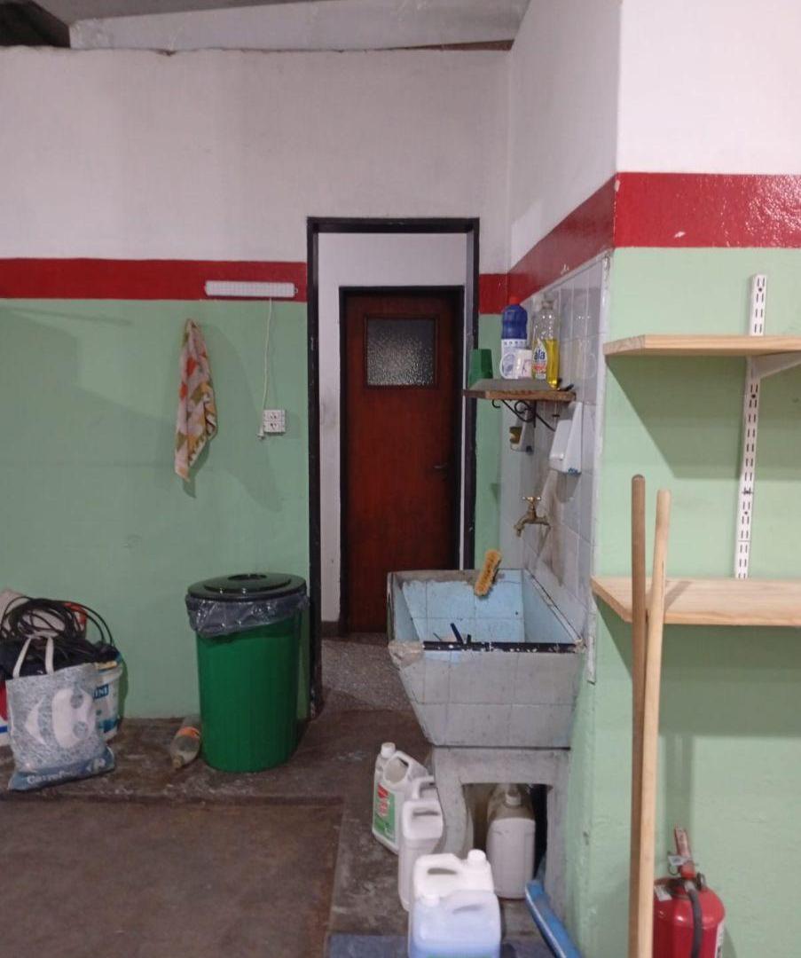 Foto de GALPON EN ALQUILER. EXCELENTE ESTADO. $2.500.000, imagen 3