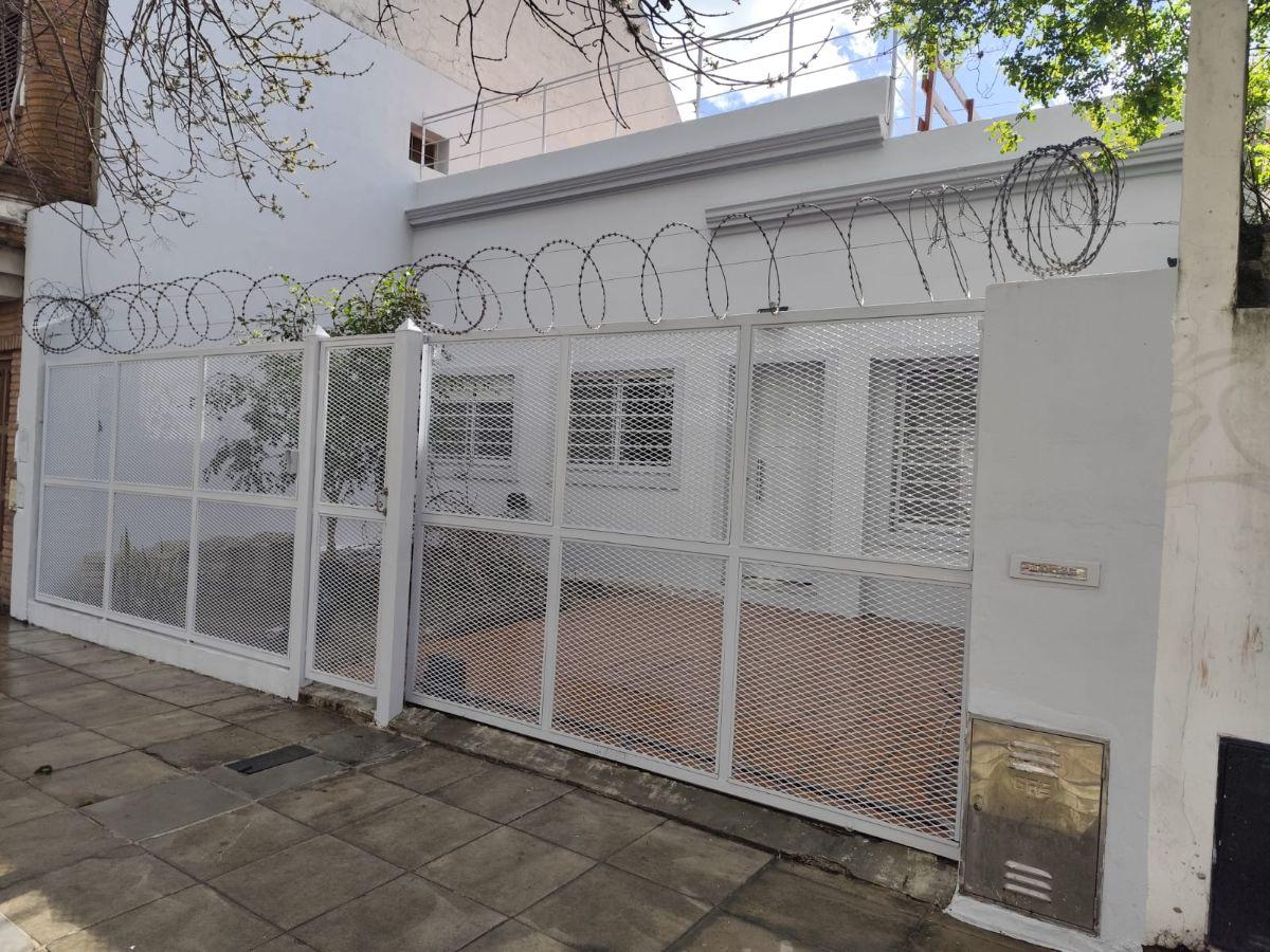 Foto de VILLA DEVOTO: LOTE PROPIO, CASA 3 AMBIENTES TODO A NUEVO, JARDIN ,GGE, imagen 1