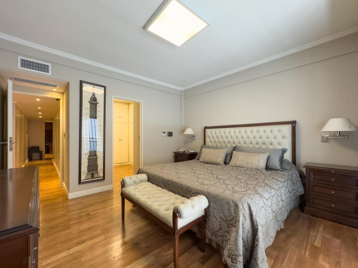 Departamento Cinco Ambientes en Palermo en Venta 5