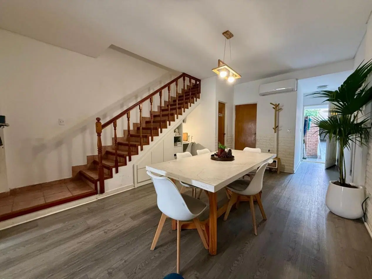 Increible 3 ambientes en duplex con parque y piscina 3