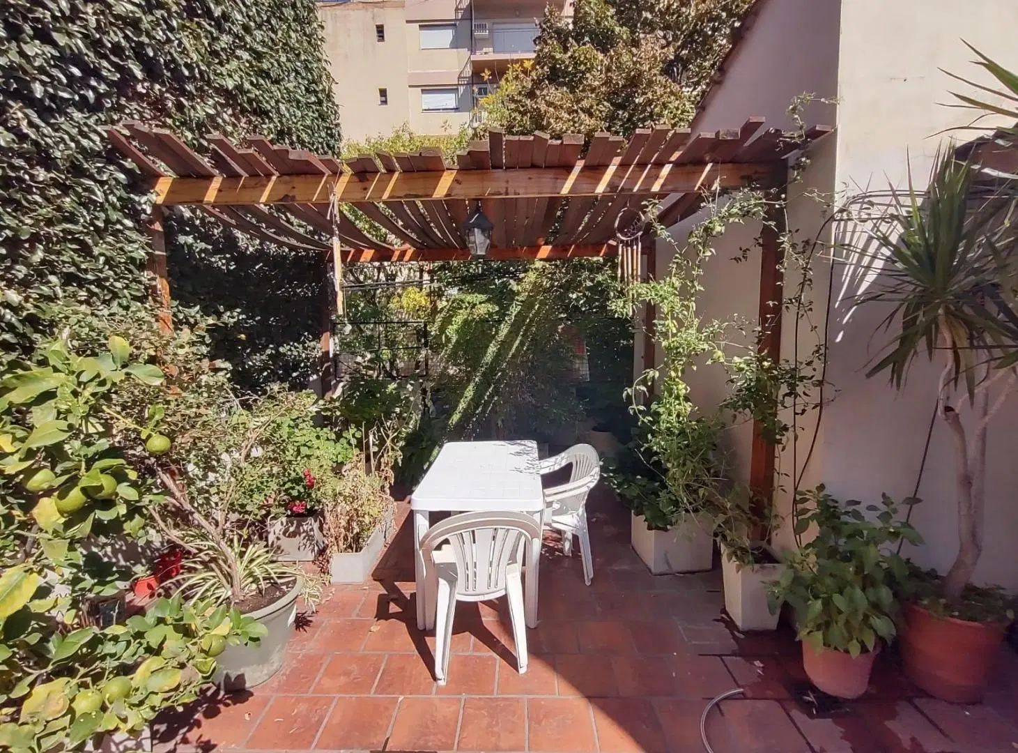 Casa en Nuñez 4 AMBIENTES MAS ESCRITORIO PATIO Y  TERRAZA 4