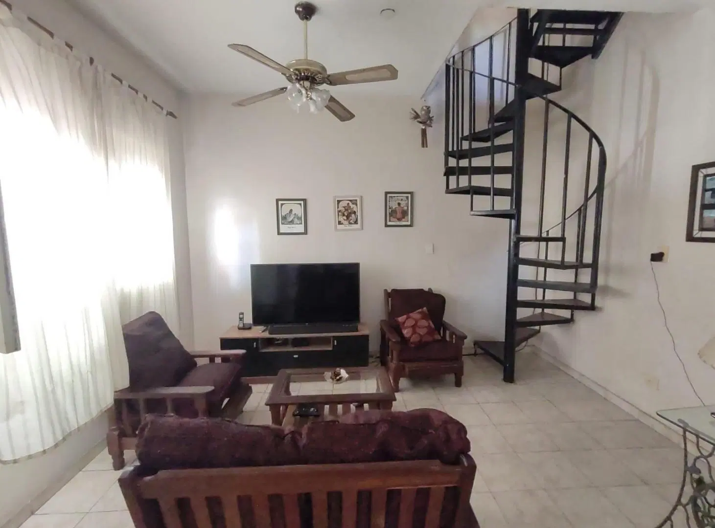 Casa en Nuñez 4 AMBIENTES MAS ESCRITORIO PATIO Y  TERRAZA 2