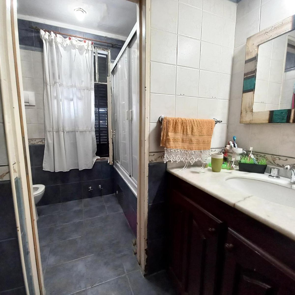 Regimiento 11300 - Casa en Venta de Tres Dorm. con Pileta en Rosario - Roque Saenz Peña 4