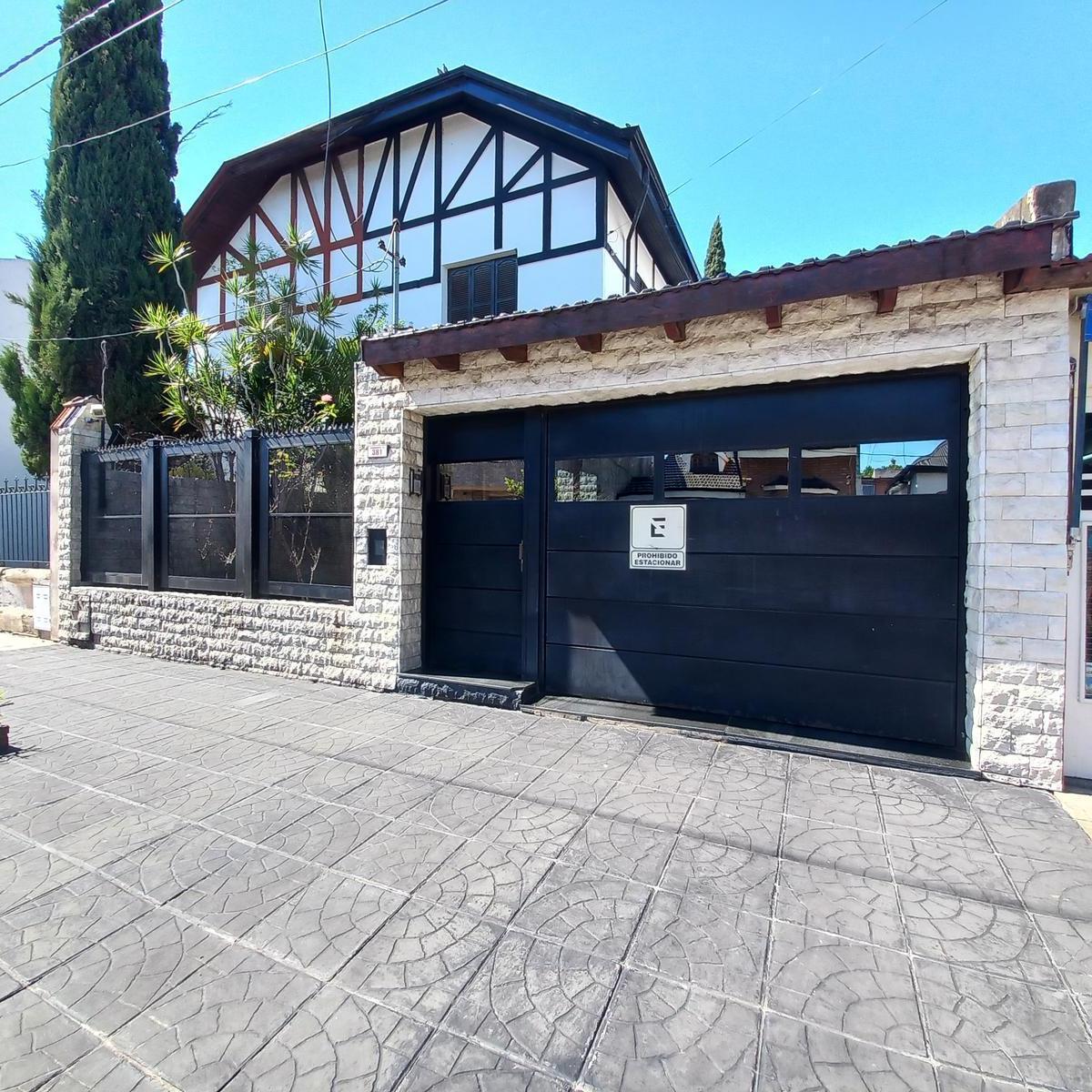 Regimiento 11300 - Casa en Venta de Tres Dorm. con Pileta en Rosario - Roque Saenz Peña 3