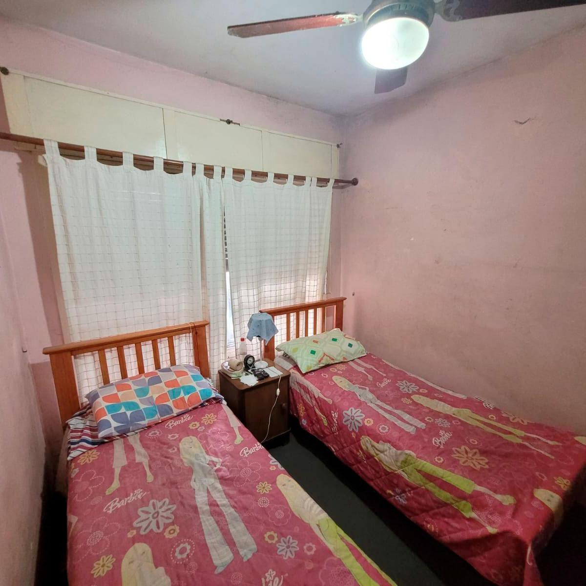 Solis 1100 - Casa de 6 Dorm. en Venta - Rosario Azcuenaga 5
