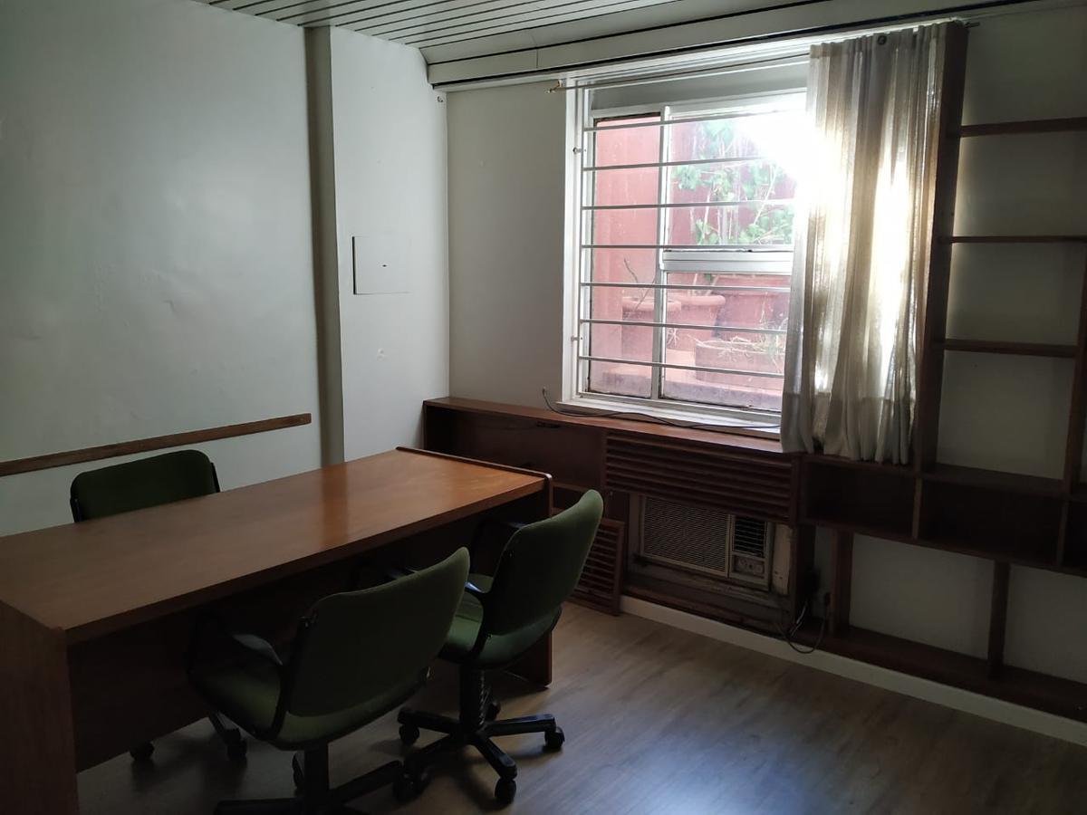 Foto de Córdoba 1100 - Oficina en venta ubicada en el centro de Rosario, imagen 2