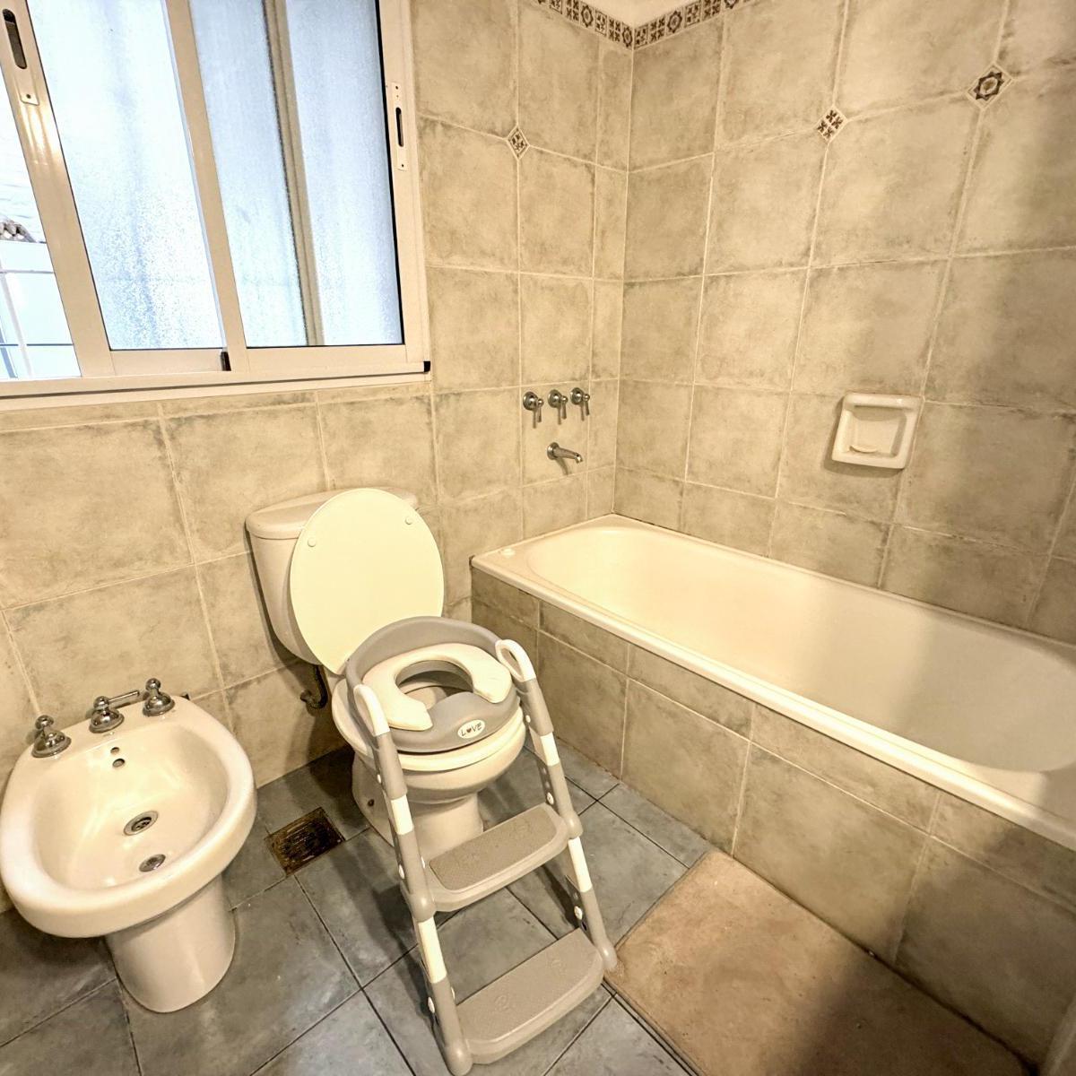 Ernesto Palacio 9200 - Casa en Venta de 3 Dorm. - Rosario Fisherton 5