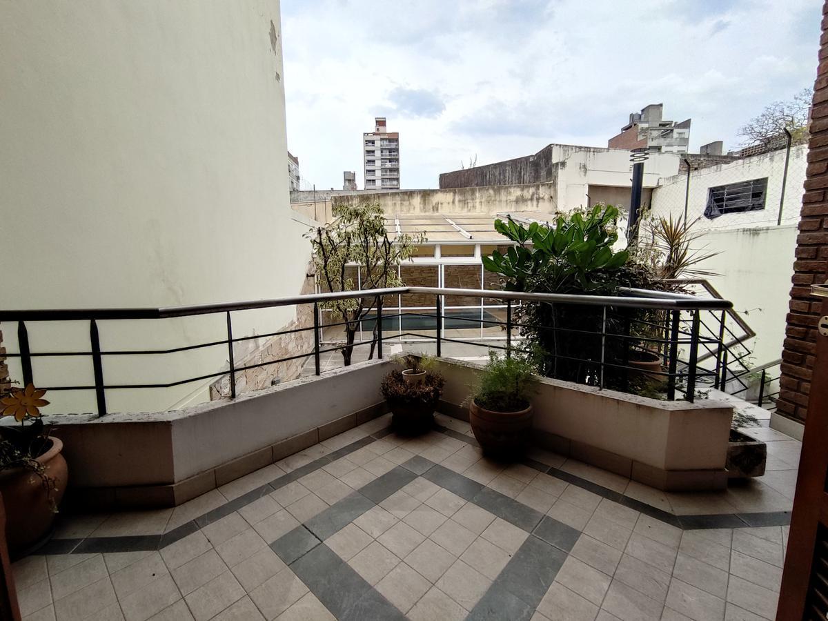 Zeballos 2500 - Casa de 3 Dorm. en Venta en Rosario 2