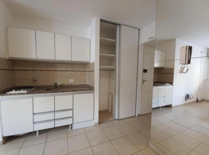 Tucumán 1400 - Departamento monoambiente en alquiler - Rosario, Centro 4