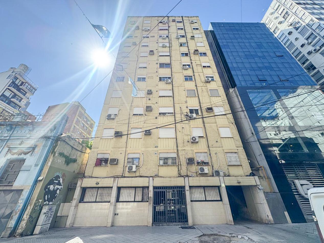 Juan Manuel de Rosas 900 - Dos dormitorios con cochera en venta - Rosario, Centro
