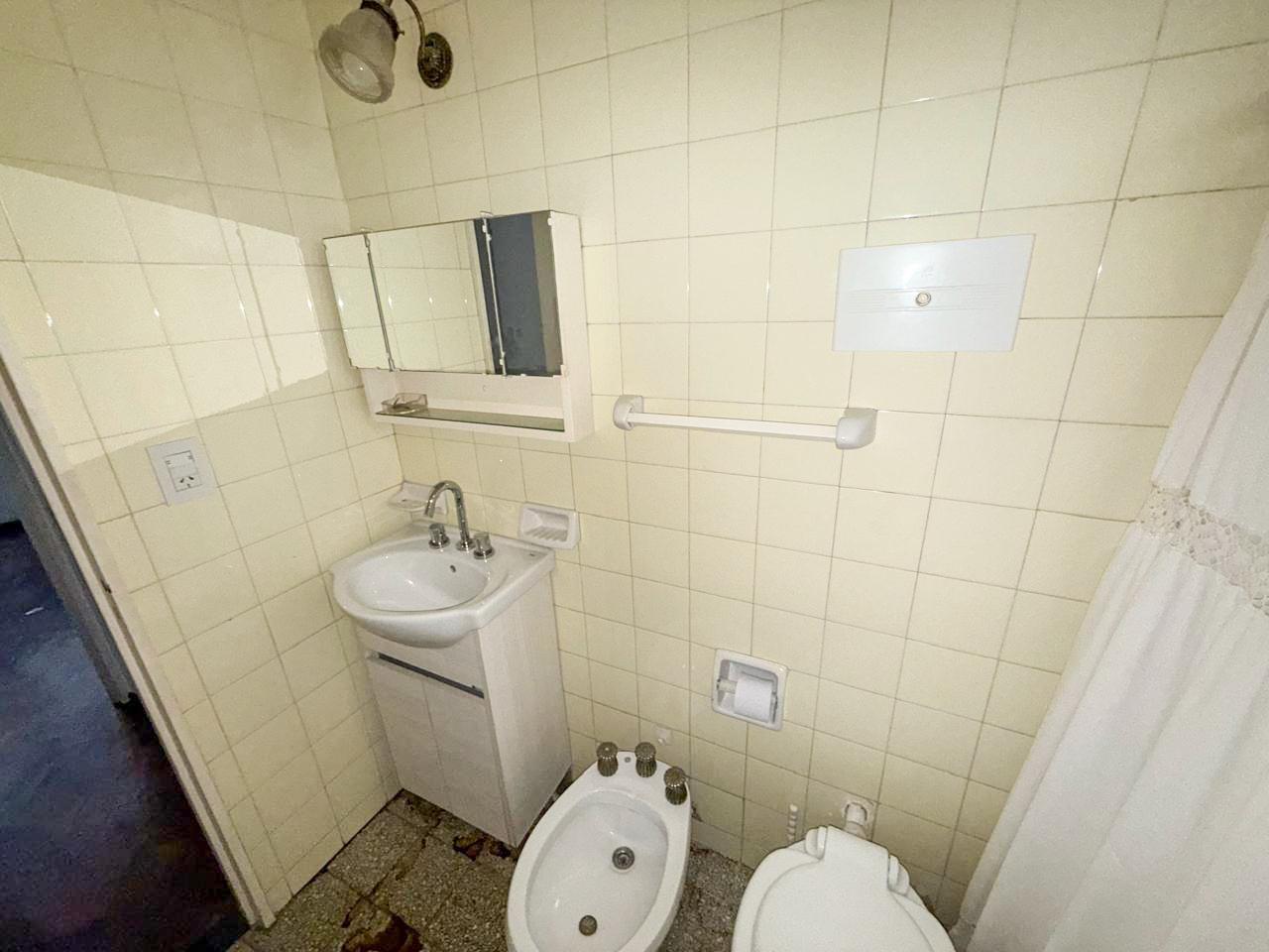 Alem 1200 - Departamento en venta de 3 dormitorios con cochera - Rosario Martin