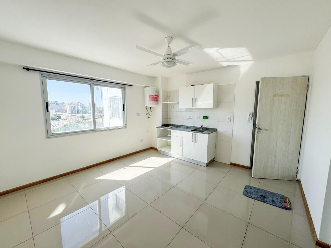 Av. Francia 1500 - Monoambiente en venta - Rosario, Echesortu