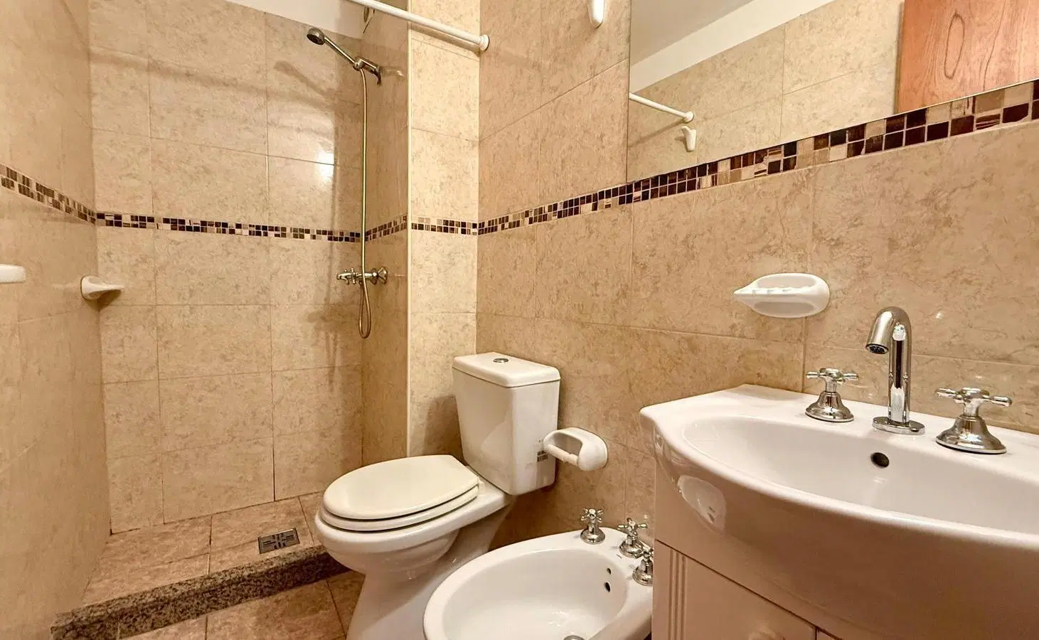 Ov. Lagos 500 - Departamento monoambiente en alquiler - Rosario 5