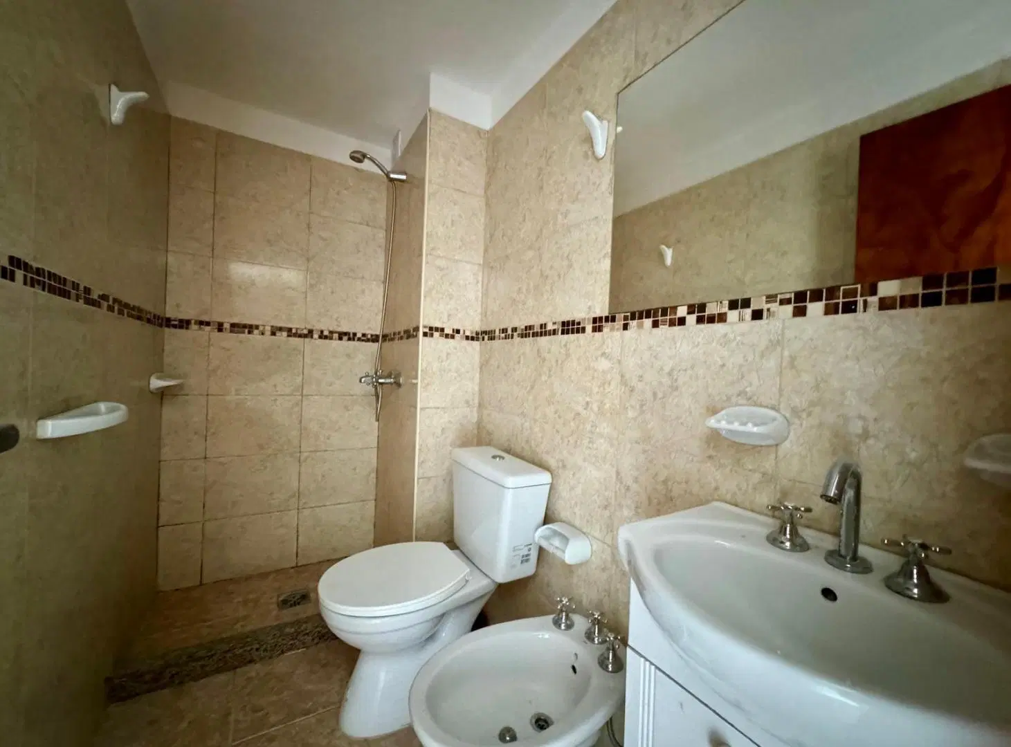 Ov. Lagos 500 - Departamento monoambiente en alquiler - Rosario, Pichincha 2